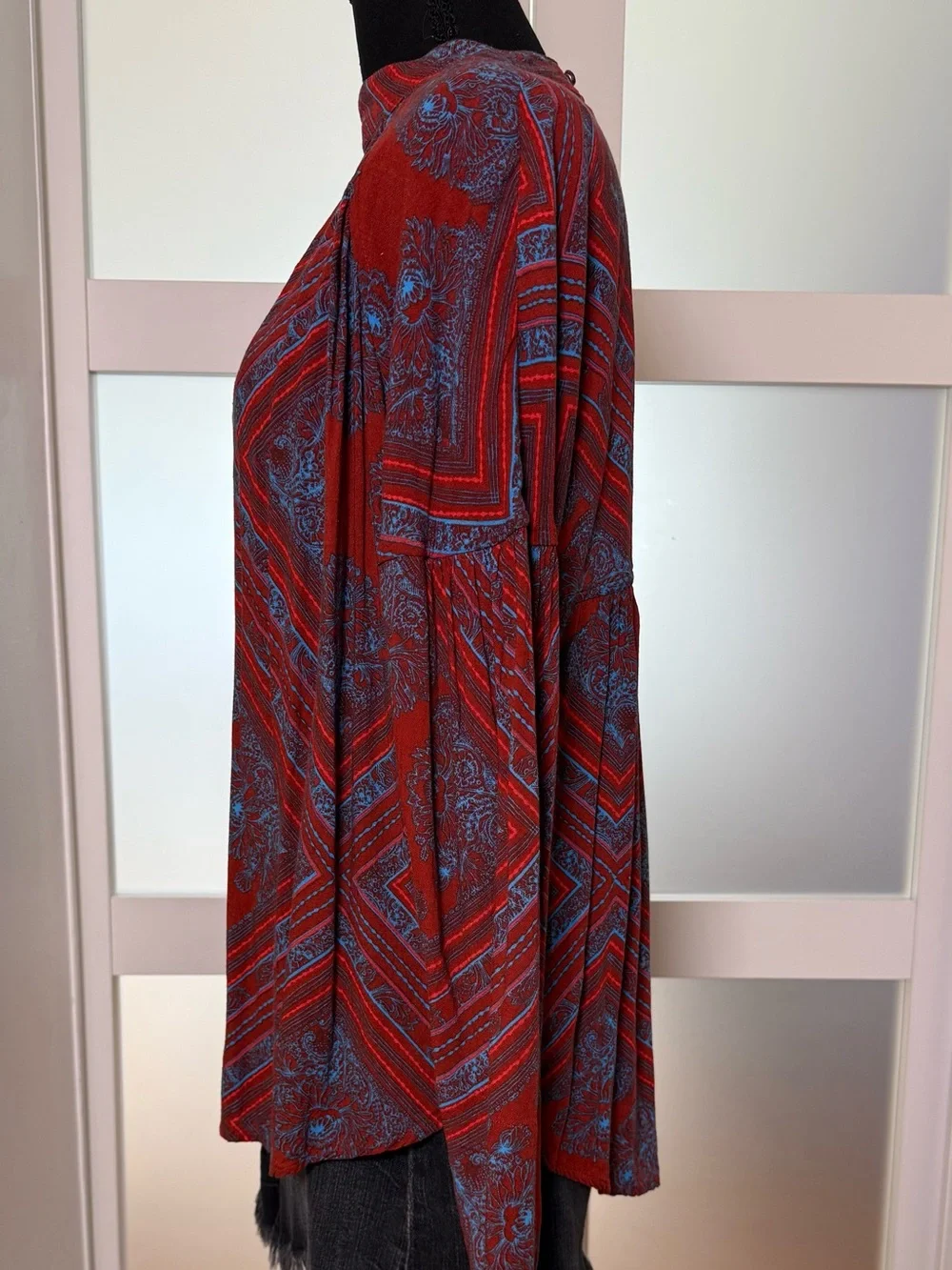 Free People Walking on a Dream Boho Long Sleeve Keyhole Tunic, size Small.